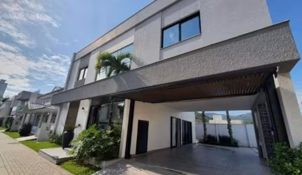 Casa em condomínio fechado com 4 quartos à venda na Rua Emanuel Rebelo dos Santos, 500, Barra, Balneário Camboriú por R$ 2.948.900