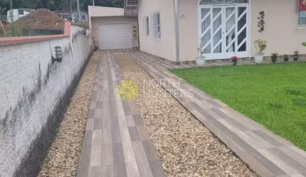 Casa à venda no Guanabara, Joinville - SC -  Averbada