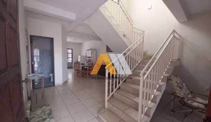 Sobrado com 2 dormitórios à venda, 128 m² por R$ 480.000,00 - Vila Hortência - Sorocaba/SP