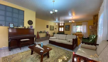 Casa à venda, 480 m² por R$ 900.000,00 - Chácara dos Lagos - Carapicuíba/SP