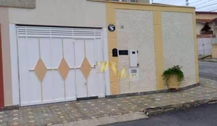 Casa com 3 dormitórios à venda, 162 m² por R$ 700.000 - Centro - Jacareí/SP