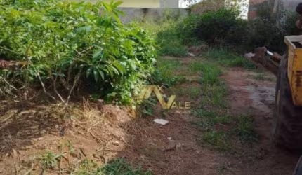Terreno à venda, 224 m² por R$ 270.000 - Villa Branca - Jacareí/SP
