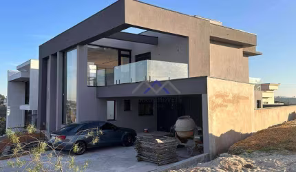 Casa com 4 dormitórios à venda, 324 m² por R$ 3.192.000,00 - Horto Florestal - Jundiaí/SP