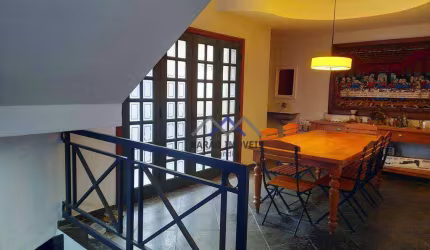 CASA/SOBRADO RESIDENCIAL E COMERCIAL  À VENDA/ ÓTIMA LOCALIZAÇÃO NO CENTRO DE ITATIBA