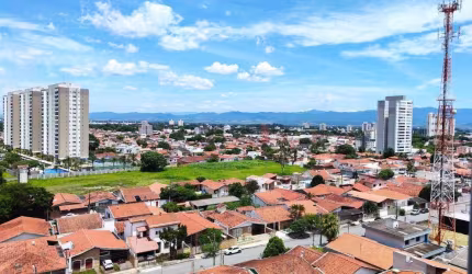 Apartamento a Venda no Solar Indepenência, andar alto, belíssima vista da serra.