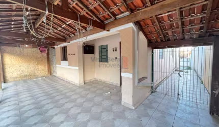 Casa à venda, 3 quartos, 1 vaga, Santana - Pindamonhangaba/SP