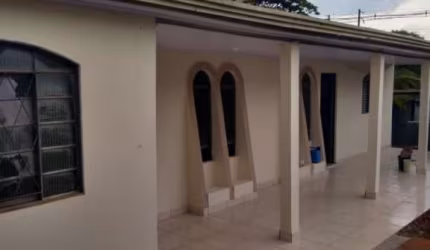 Casa com 2 quartos à venda na Rua Vereador Arlindo Planas, 596, Jardim Seminário, Maringá por R$ 510.000