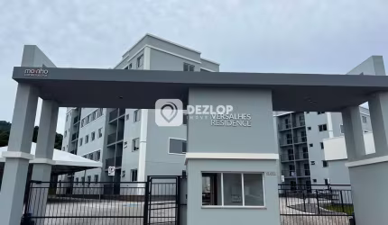Apartamento no Fundos em Biguaçu - SC | Residencial Versalhes