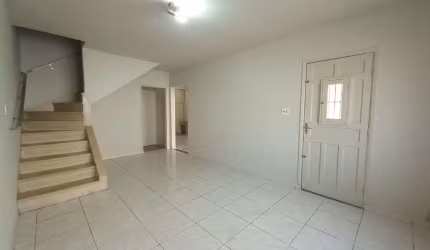 Sobrado à venda, 3 quartos, 1 vaga, Nova Gerti - São Caetano do Sul/SP