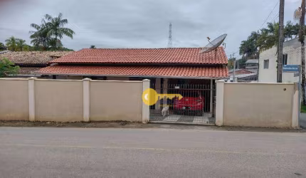 CASA BAIRRO ITAIPAVA - ITAJAÍ
