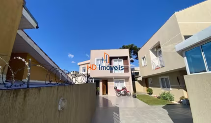 Sobrado com 2 dormitórios à venda, 93 m² por R$ 535.000,00 - Uberaba - Curitiba/PR