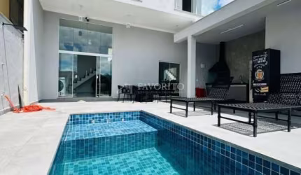 Casa com 3 dormitórios em Atibaia, SP