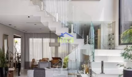 Belíssima casa à venda de 420M², 5  Suites, 6 vagas, no residencial Itahyê, Tamboré, Santana de Par