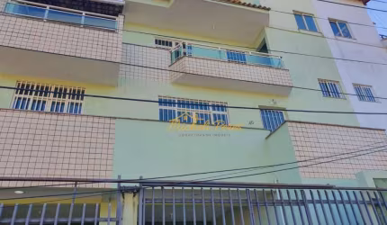 Excelente casa triplex com 3 quartos, próximo da praia do Centro, 221 m² - venda - Centro - Rio das Ostras/RJ