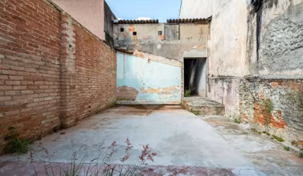 Casa com 3 quartos à venda ou para locação em Cambuci - SP