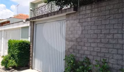 Casa com 4 quartos à venda em Jardim Franca - SP