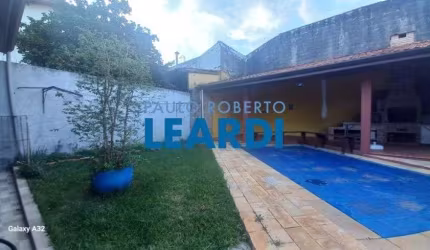 CASA TÉRREA - JARDIM DO LAGO - SP