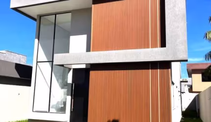 Casa duplex com 4/4 Abrantes
