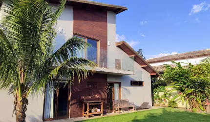 Casa com 4 dormitórios à venda, 333 m² por R$ 2.100.000,00 - Barra do Jacuípe - Barra do Jacuípe/BA
