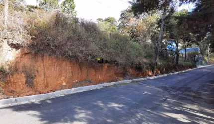 TERRENO A VENDA DE 667 M² PRÓXIMO DO BAIRRO INGAÍ ALDEIA DA SERRA