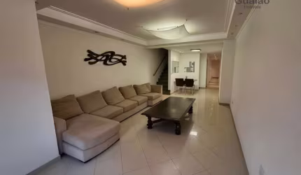 Vendo linda Sobreposta Alta de 4 dormitórios, sendo 2 suítes e 2 vagas de garagem na Aparecida em Santos