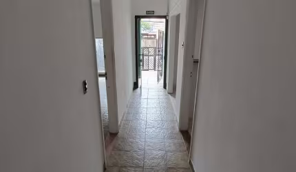 VENDA DE CASA SOBREPOSTA BAIXA COMERCIAL OU RESIDENCIAL DE 190m2 NO BAIRRO DO BOQUEIR&#195;O EM SANTOS-SP