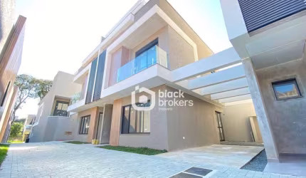 Sobrado com 3 dormitórios à venda, 156 m² por R$ 970.000,00 - Água Verde - Curitiba/PR