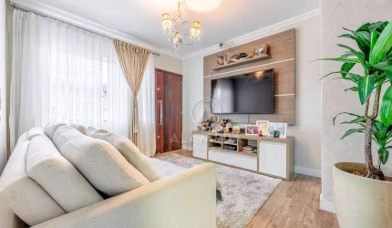 Casa Mobiliada com  Piscina - 3 dormitórios (Suíte) à venda, 217 m² por R$ 1.000.000 - Velha - Blumenau/SC