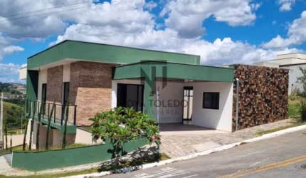 CASA DE CONDOMÍNIO PARA VENDA - 320m² - 4 DORMITÓRIOS 2 SUÍTES - 4 VAGAS COBERTAS - RESIDENCIAL MANTIQUEIRA
