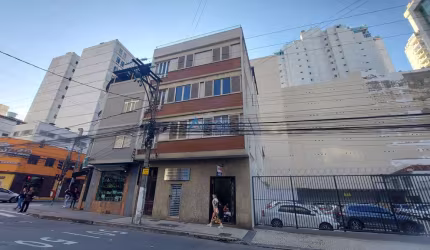 Apartamento 3 quartos na Floriano Peixoto
