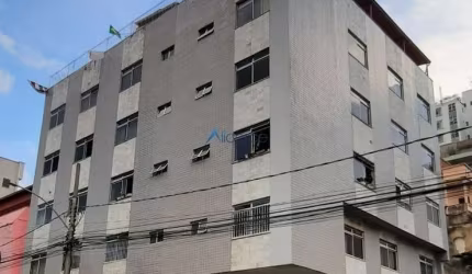 Apartamento amplo no Centro!