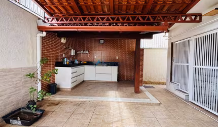 Casa com 03 quartos 02 suites à venda - Bairu- valor 950.000,00