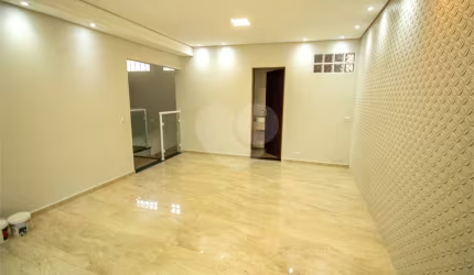 Casa com 3 quartos para locação em Jardim Conceição - SP