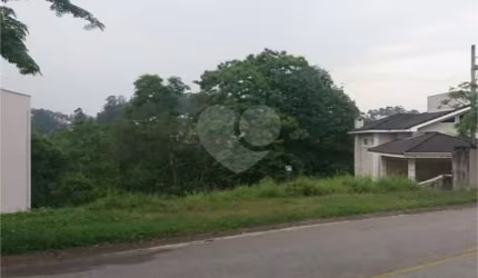 Condomínio com 1 quartos à venda em Golf Gardens - SP