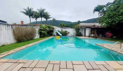 Casa com 4 dormitórios à venda, 250 m² por R$ 1.850.000,00 - Jardim Guaiuba - Guarujá/SP
