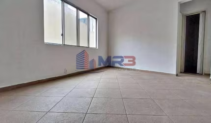 Apartamento com 1 quarto à venda na Rua Dona Francisca de Siqueira, 18, Tanque, Rio de Janeiro, 45 m2 por R$ 175.000