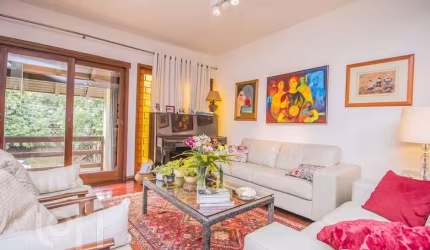 Casa com 4 quartos à venda na Rua Desembargador Hugo Candal, 140, Três Figueiras, Porto Alegre, 360 m2 por R$ 2.250.000