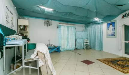 Casa com 5 quartos à venda na Rua Dona Madalena, 100, Restinga, Porto Alegre, 200 m2 por R$ 230.000