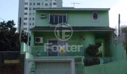 Casa com 3 quartos à venda na Rua Doutor Barcelos, 654, Tristeza, Porto Alegre, 180 m2 por R$ 1.270.000