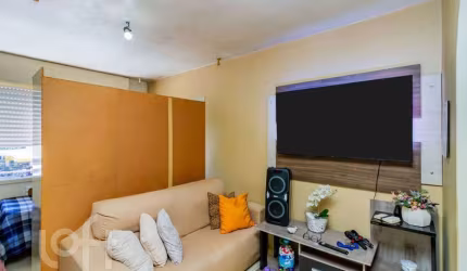 Apartamento com 1 quarto à venda na Rua Doutor Romaguera da Cunha Correa, 35, Passo das Pedras, Porto Alegre, 41 m2 por R$ 150.000