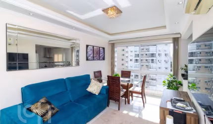 Apartamento com 2 quartos à venda na Rua Bezerra de Menezes, 623, Passo da Areia, Porto Alegre, 70 m2 por R$ 1.200.000