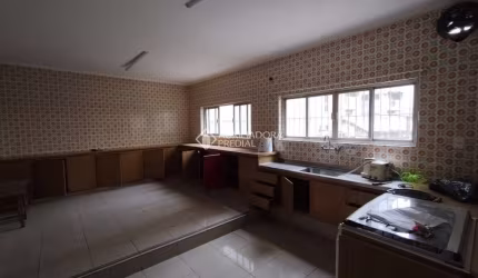 Casa com 4 quartos à venda na Rua Haddock Lobo, 35, Vila Bastos, Santo André, 297 m2 por R$ 1.049.900