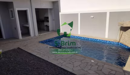 Casa com 2 suítes, quintal e piscina - Nova Atibaia REF. 1810
