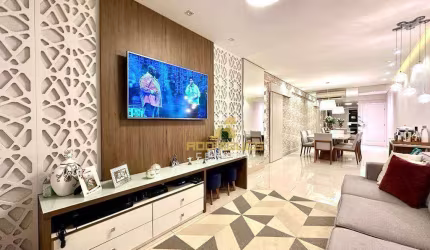 Lindo apartamento com 3 dormitórios, varanda gourmet e lazer - Melhor localização de São Vicente, 100m da praia! Venha conferir!