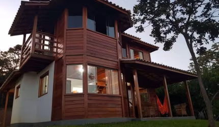 Casa madeira recanto das araras