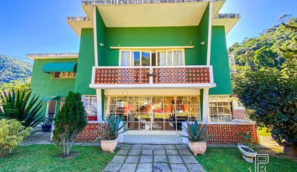 Casa à venda, 166 m² por R$ 690.000,00 - Prata dos Aredes - Teresópolis/RJ