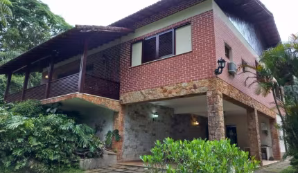 Casa à venda, 270 m² por R$ 1.150.000,00 - Granja Guarani - Teresópolis/RJ