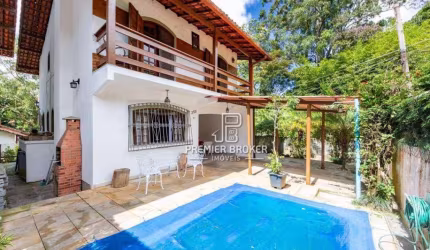 Casa à venda, 174 m² por R$ 800.000,00 -  Alto - Teresópolis/RJ