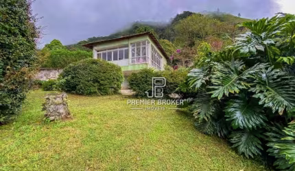 Casa à venda, 200 m² por R$ 850.000,00 - Cascata dos Amores - Teresópolis/RJ