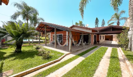 Casa com Mini Campo de Futebol Pomar Salão de Jogos, Pomar e Lazer Completo - Itanhaém SP - Litoral Sul
